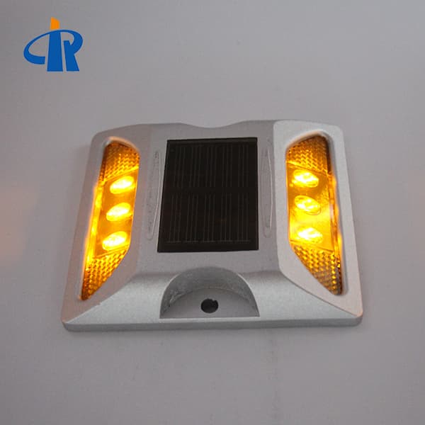 <h3>Hot Sale Solar Reflective Road Stud For Pedestrian Crossing-</h3>
